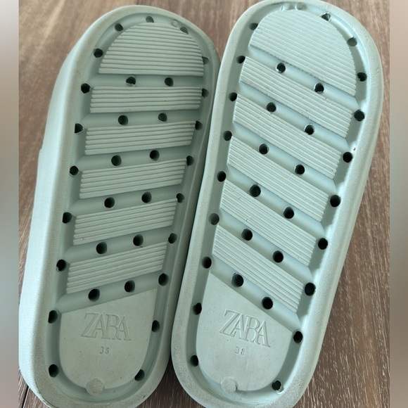 ZARA PLATFORM RUBBERIZED STRAPPY ATHLETIC SANDALS bloggers favorite - Picture 12 of 14